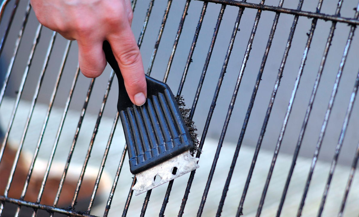 grillresti puhastamine