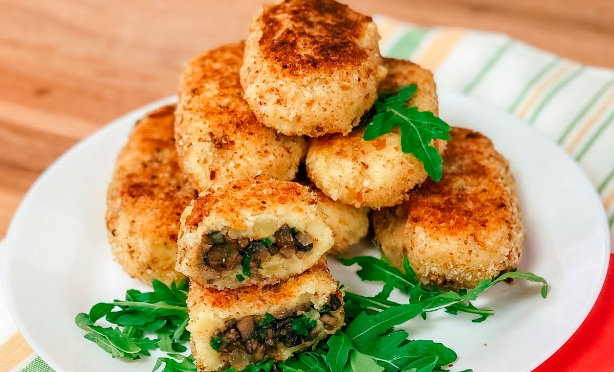 kertulikotletid seentega