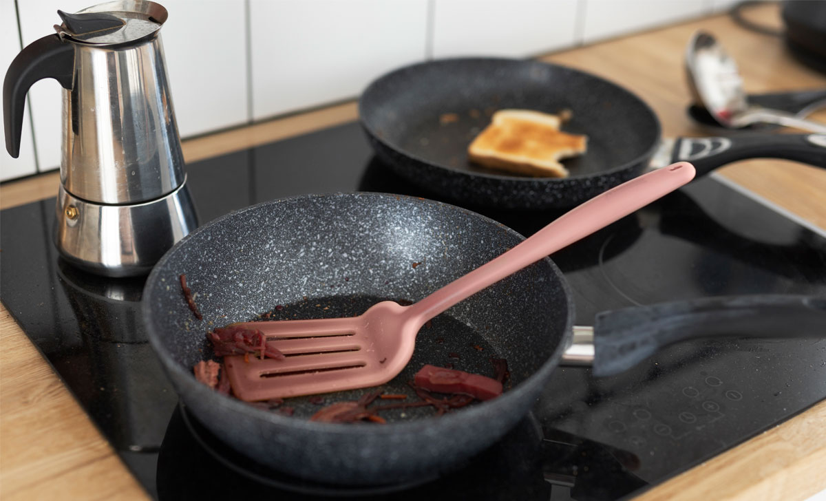 malmpanni puhastamine